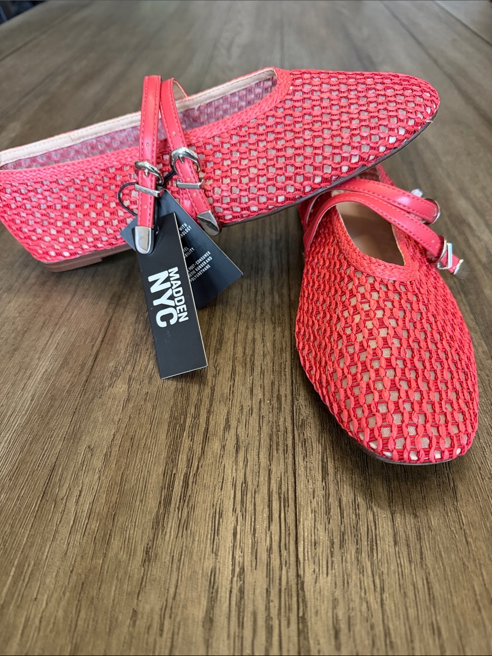 NWT Madden NYC Women's Red Woven Flats with Double Strap - Picture 2 of 7